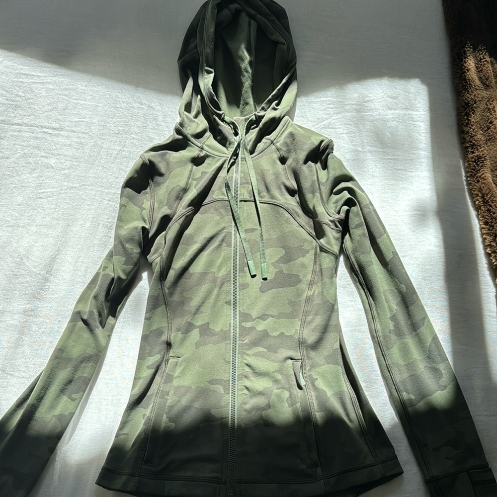 Camo lululemon jacket